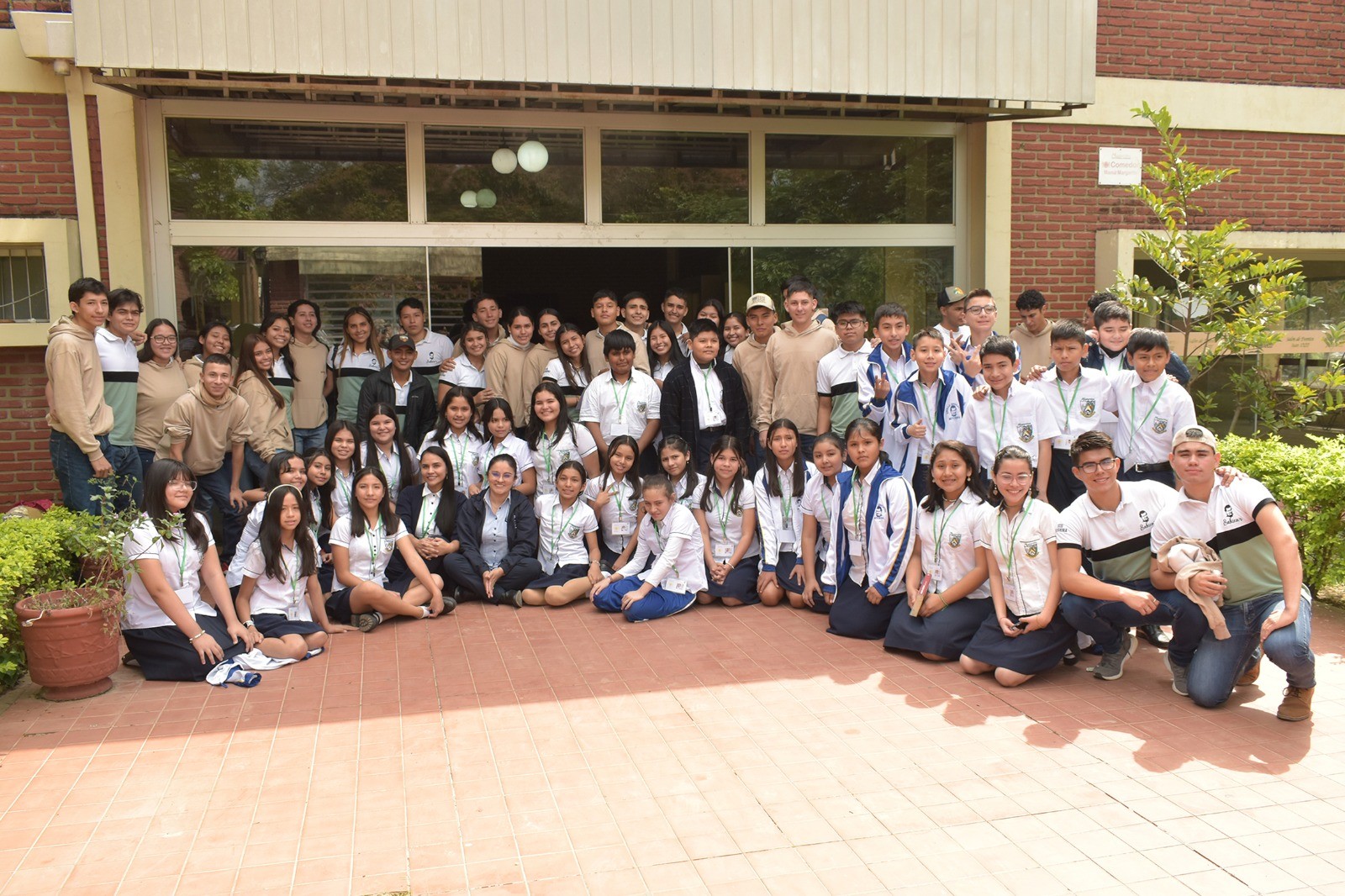 ENCUENTRO "SEAMOS LUZ PARA LOS DEMÁS"