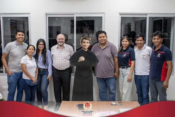 𝐕𝐢𝐬𝐢𝐭𝐚 𝐝𝐞𝐥 𝐏‧ 𝐆𝐢𝐮𝐬𝐞𝐩𝐩𝐞 𝐆𝐚𝐥𝐥𝐨, 𝐒𝐃𝐁 – 𝐕𝐢𝐜𝐚𝐫𝐢𝐨 𝐝𝐞𝐥 𝐈𝐧𝐬𝐩𝐞𝐜𝐭𝐨𝐫 𝐝𝐞 𝐥𝐨𝐬 𝐒𝐚𝐥𝐞𝐬𝐢𝐚𝐧𝐨𝐬 𝐞𝐧 𝐁𝐨𝐥𝐢𝐯𝐢𝐚