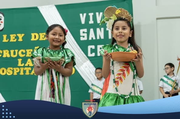 Acto Cívico en honor a los 215 años del primer  grito libertario de Santa Cruz