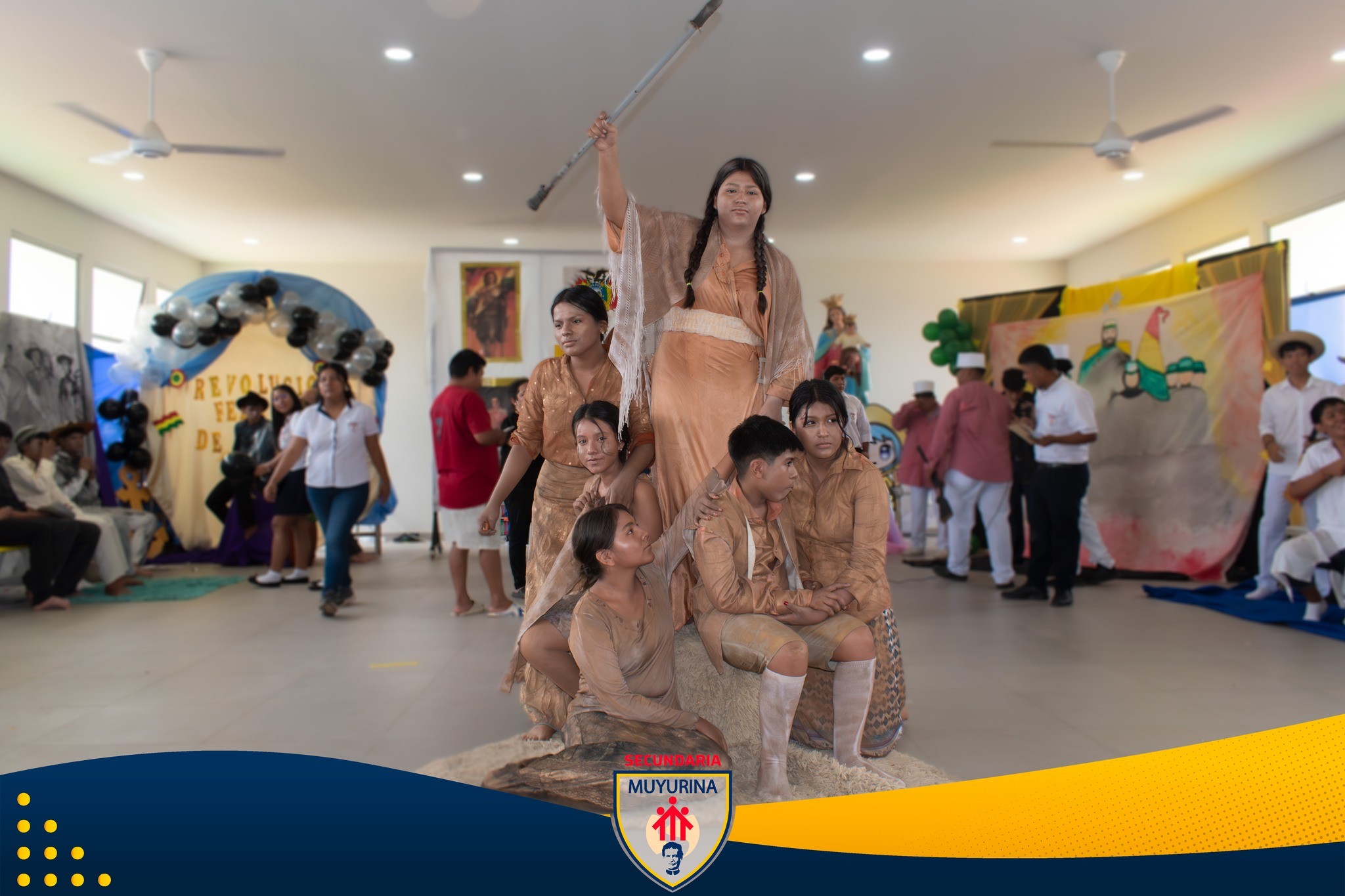 Feria de Sociales - Unidad Educativa Salesiana Muyurina Secundaria Convenio