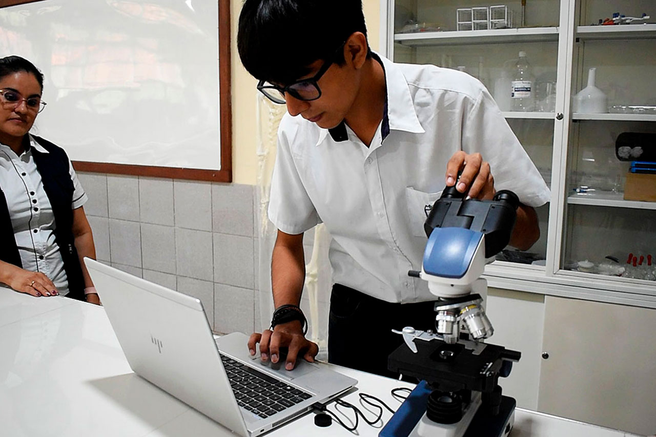 Tenemos una clase específica de laboratorio